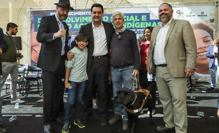 Estado amplia investimentos em assistência social e reforça ações da área em mais 140 municípios