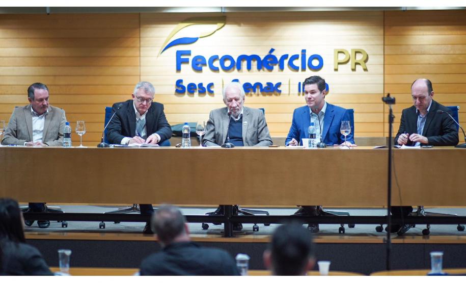 Governo do Estado e Pró-Metrópole entregam plano de desenvolvimento para RMC