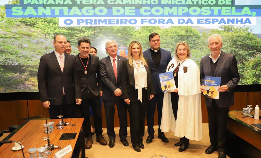 Paraná avança na implantação do Caminho Iniciático de Santiago de Compostela, no Centro-Oeste