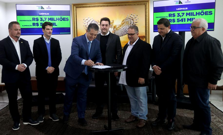 Em quatro meses, Asfalto Novo, Vida Nova já alcançou 105 cidades de até 7 mil habitantes