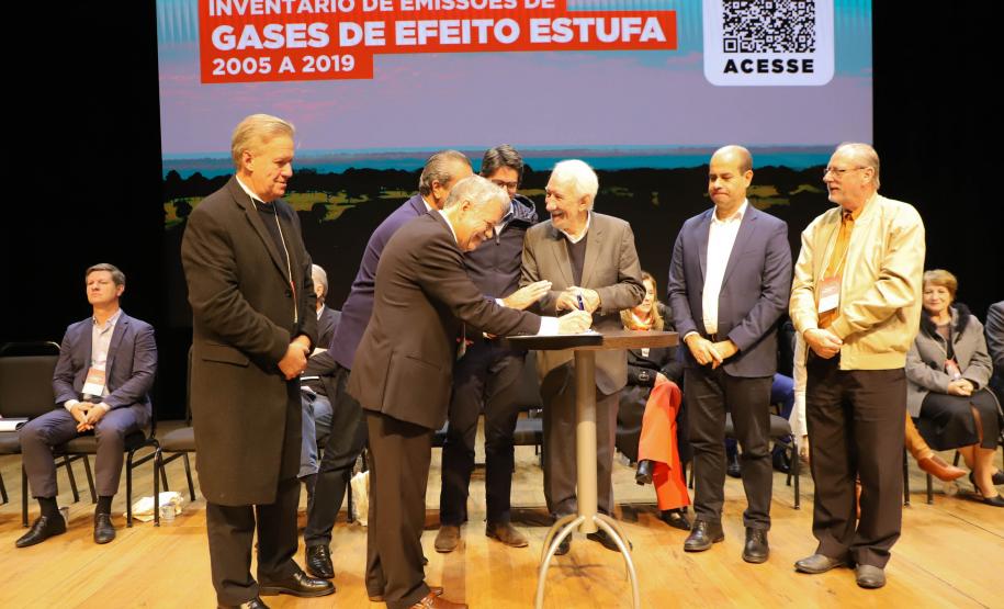 Governo apresenta relatório sobre impactos das mudanças climáticas no Paraná