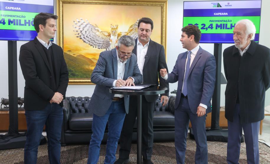 Governador libera mais R$ 18,1 milhões do Asfalto Novo, Vida Nova para cinco municípios