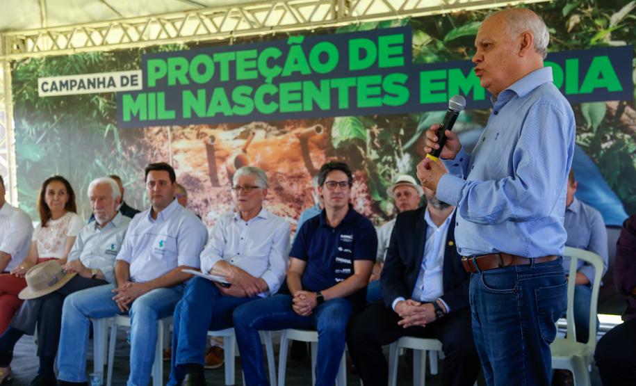 Governador dá início à ação que vai proteger mil nascentes de água até o Dia da Árvore