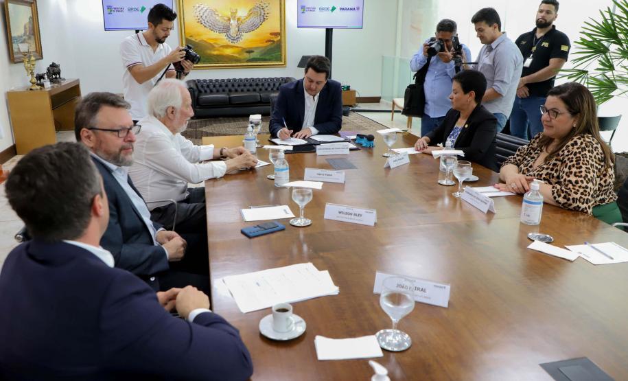 BRDE libera R$ 91,4 milhões para novos investimentos de empresas e prefeituras