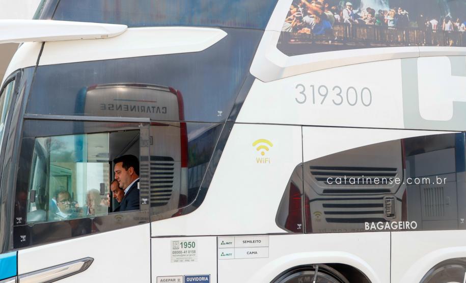 Campanha com empresa de ônibus promove atrações turísticas do Paraná