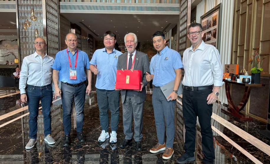 Missão paranaense prospecta investimento da maior fabricante de pneus pesados da China