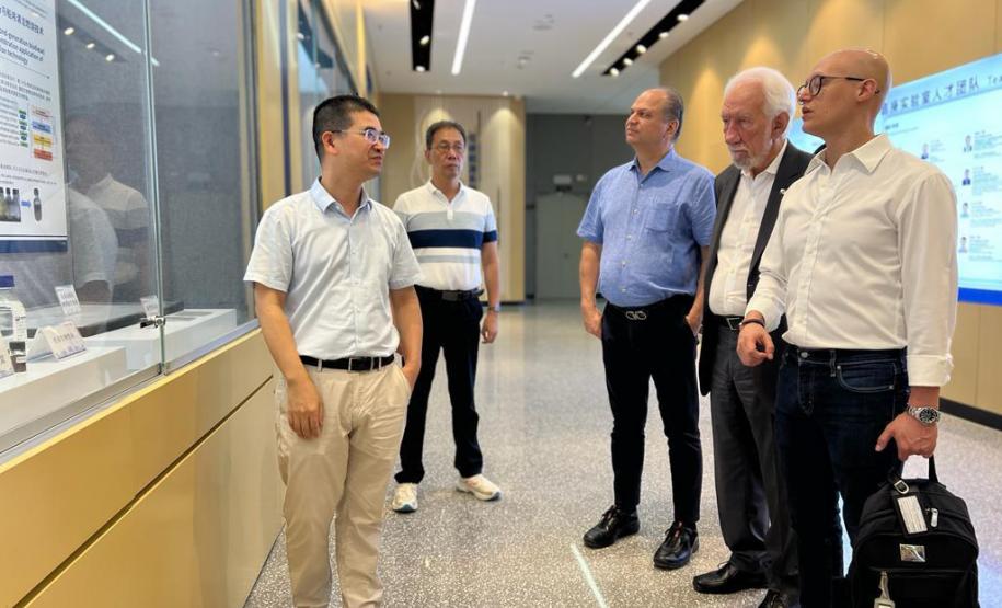 Missão paranaense prospecta investimento da maior fabricante de pneus pesados da China