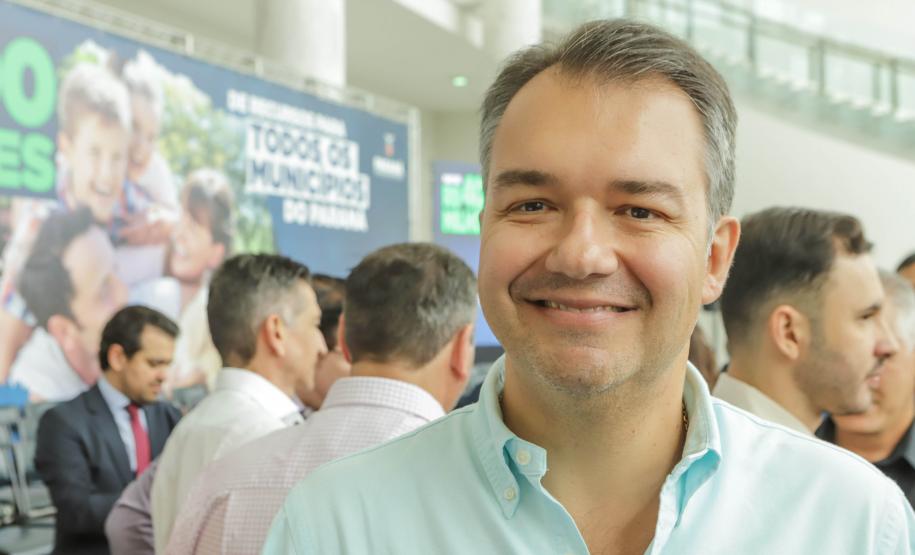 Prefeitos enaltecem repasse de R$ 455 milhões do Governo do Estado aos municípios