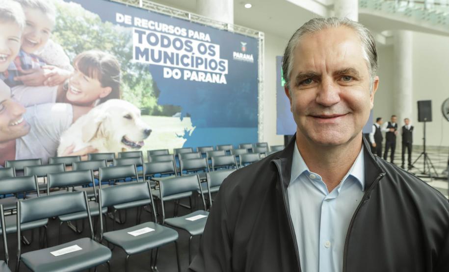 Prefeitos enaltecem repasse de R$ 455 milhões do Governo do Estado aos municípios