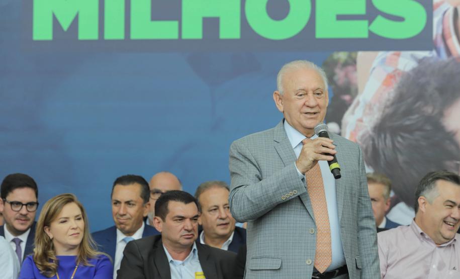 Estado repassa R$ 455 milhões aos 399 municípios para novas ações de saúde e educação