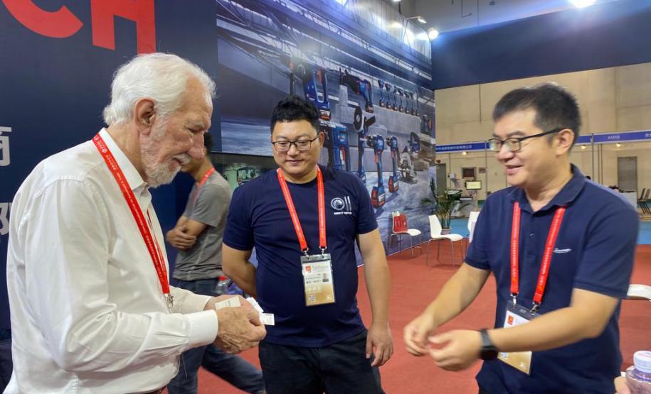 Paraná cria novas pontes comerciais com empresas chinesas de tecnologia