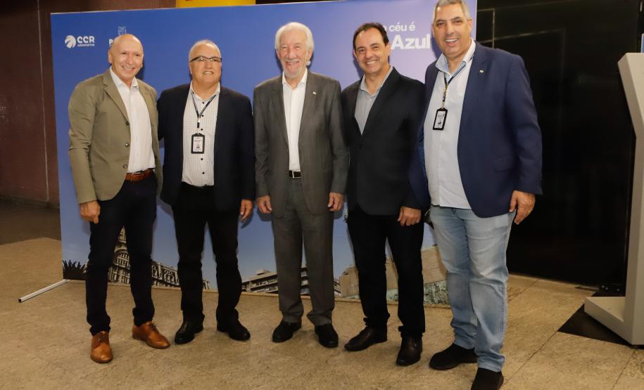 Paraná tem mais um voo internacional: Azul inicia trecho Curitiba-Montevidéu
