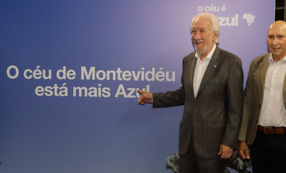 Paraná tem mais um voo internacional: Azul inicia trecho Curitiba-Montevidéu