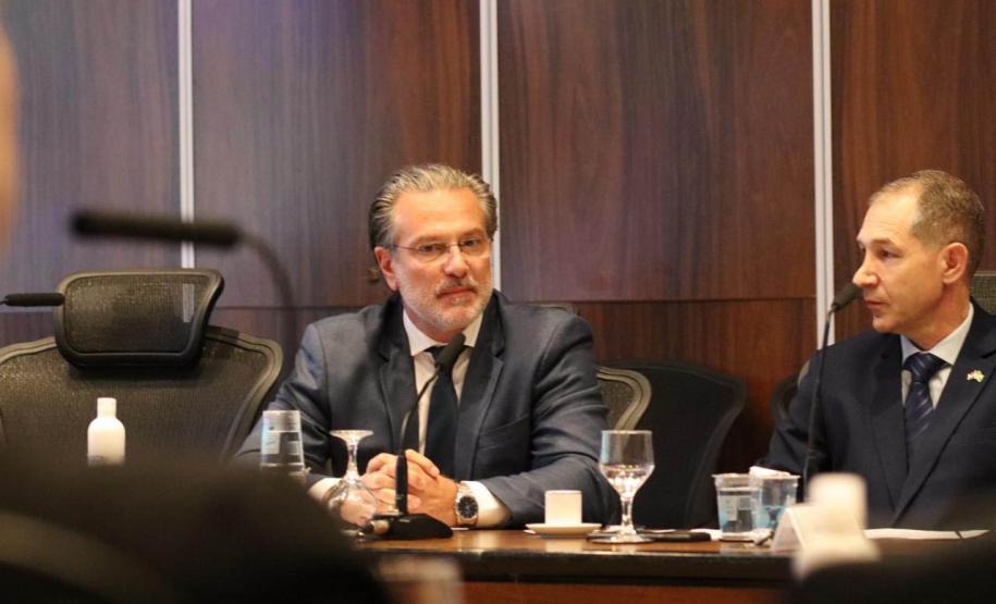 Paraná e Hungria firmam parceria nas áreas de inovação e tecnologia