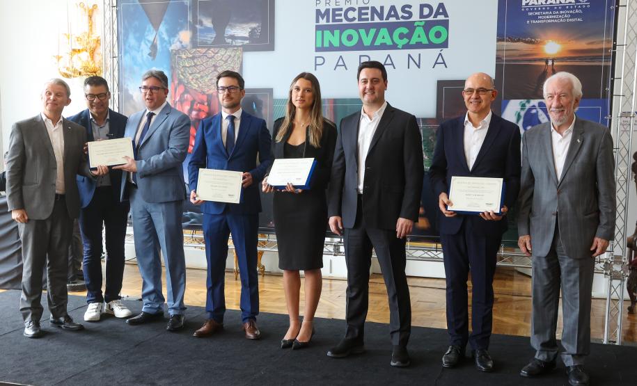 Em solenidade no Palácio Iguaçu, prêmio homenageia destaques da inovação