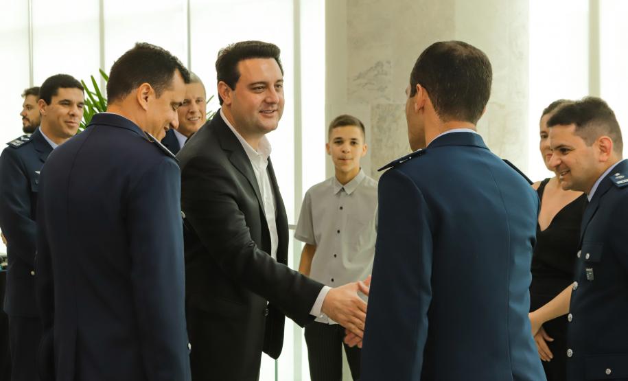 Paraná homenageia militares da FAB por encontrarem avião que caiu com servidores do Estado