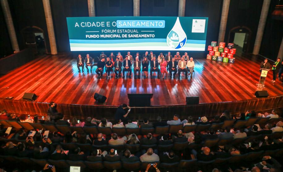 Municípios aprovam prorrogação de contratos com a Sanepar até 2048