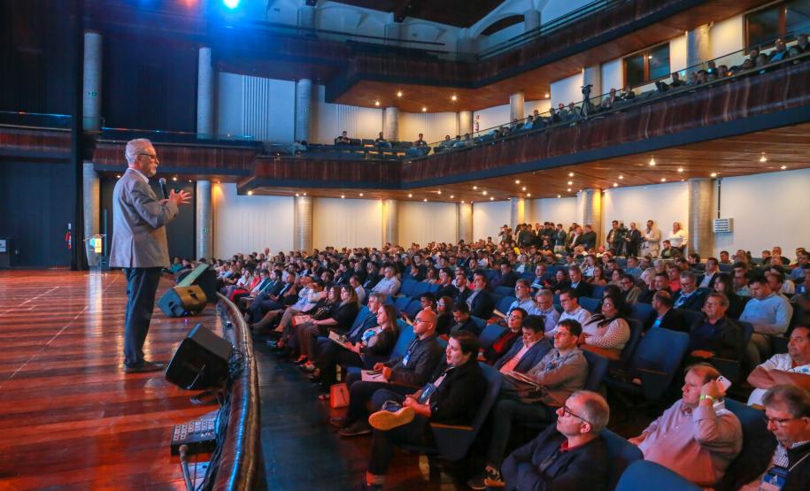 Municípios aprovam prorrogação de contratos com a Sanepar até 2048