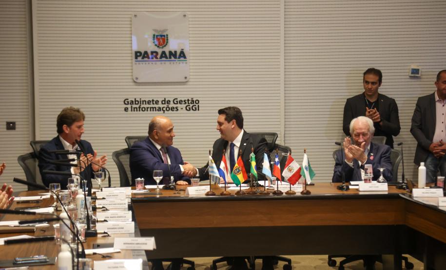 Ratinho Junior é eleito presidente da Zicosur, grupo de estados e províncias da América do Sul