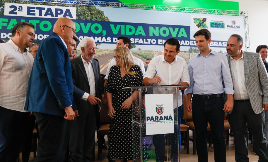 Governador anuncia R$ 132 milhões para nova fase do Asfalto Novo, Vida Nova