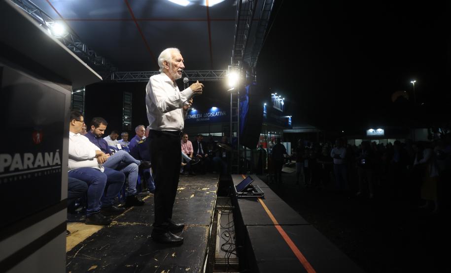 Na abertura da feira de Dois Vizinhos, Estado anuncia R$ 18,9 milhões para ampliar UTI