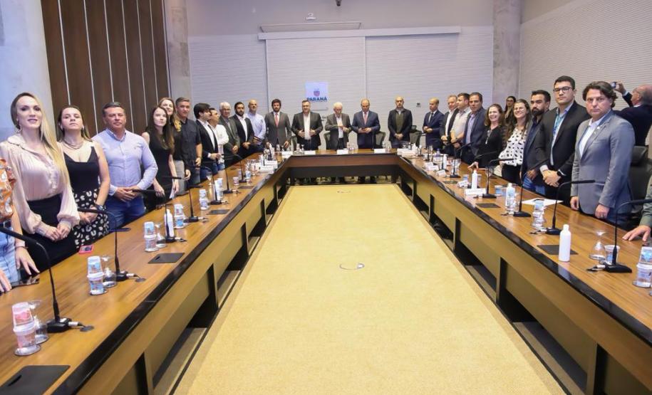 Governo e Landis+Gyr firmam compromisso para novos projetos de obras na saúde