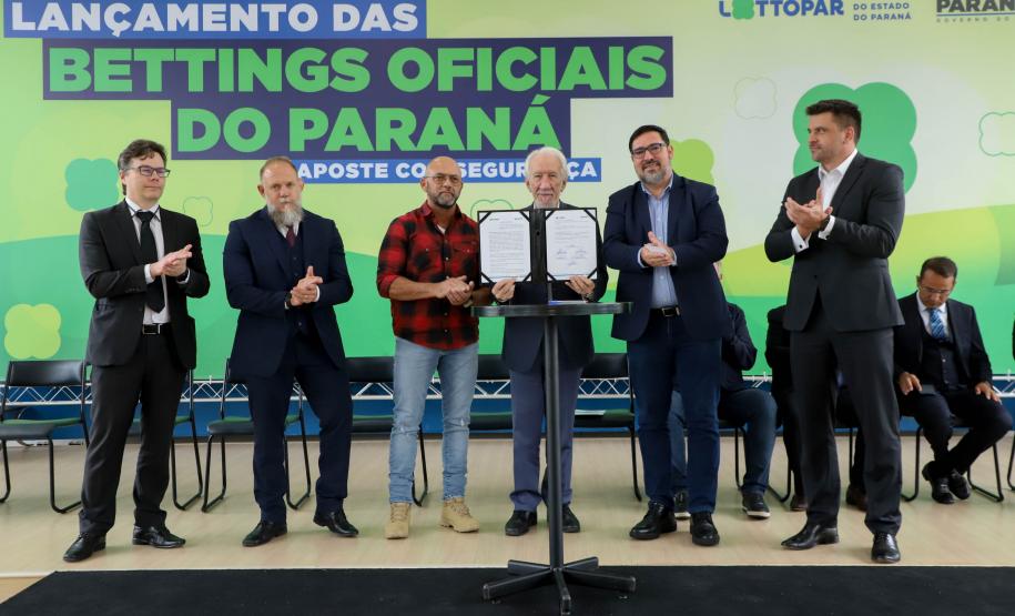 Com empresas credenciadas, Lottopar autoriza início das operações de apostas esportivas