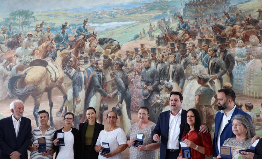 Com ganhos salariais, Governo propõe valorização para os funcionários da educação básica