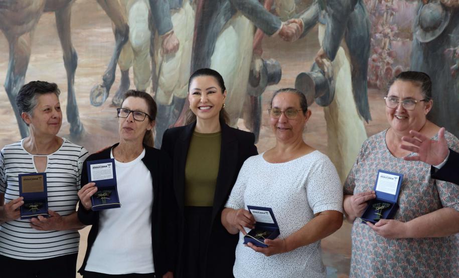 Com ganhos salariais, Governo propõe valorização para os funcionários da educação básica