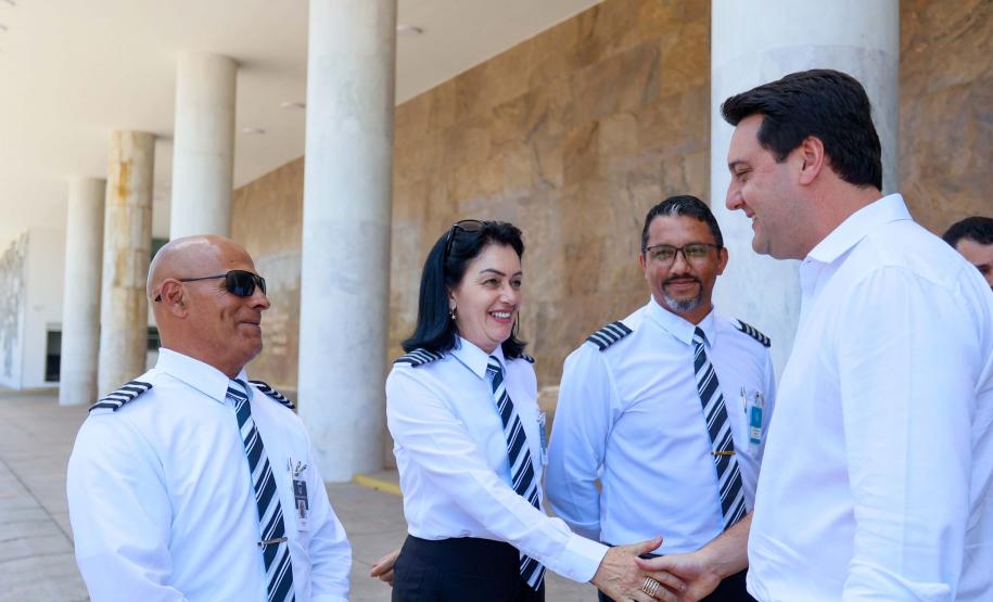 Campanha em parceria com Viação Garcia convida turistas a visitar o Paraná