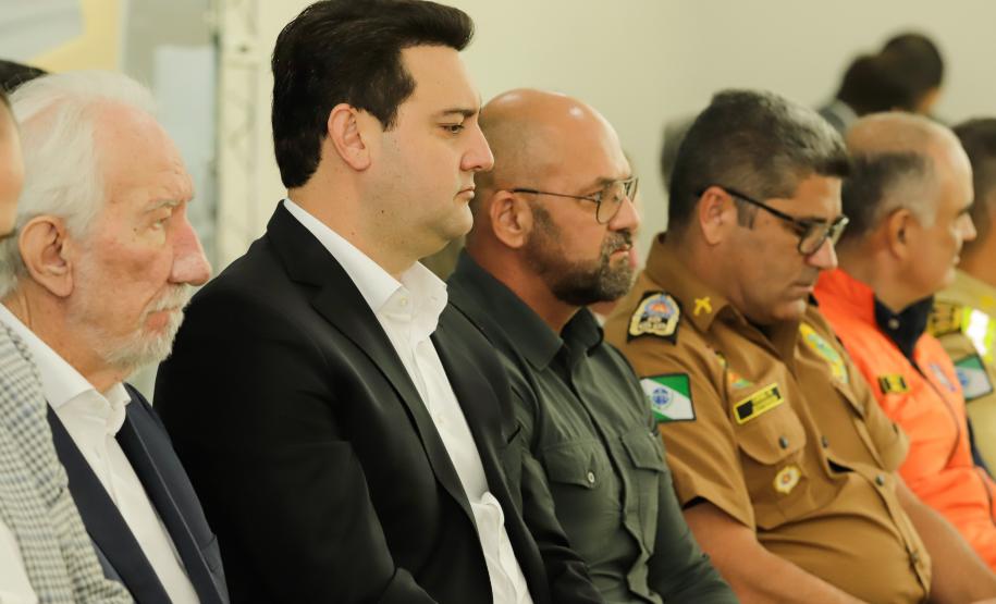 Governador entrega 142 novas viaturas para a Polícia Militar e caminhões para Defesa Civil