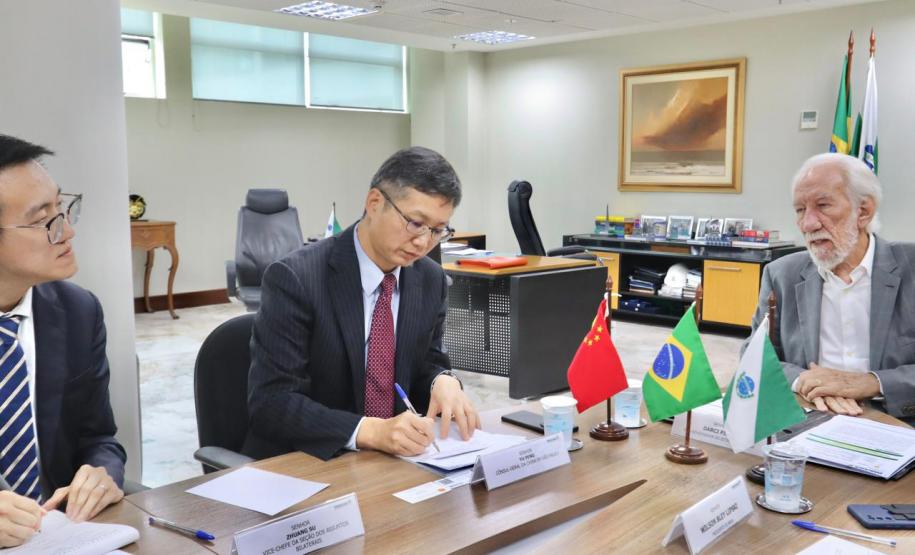 Comitiva de empresários chineses visita Paraná para prospectar novas parcerias