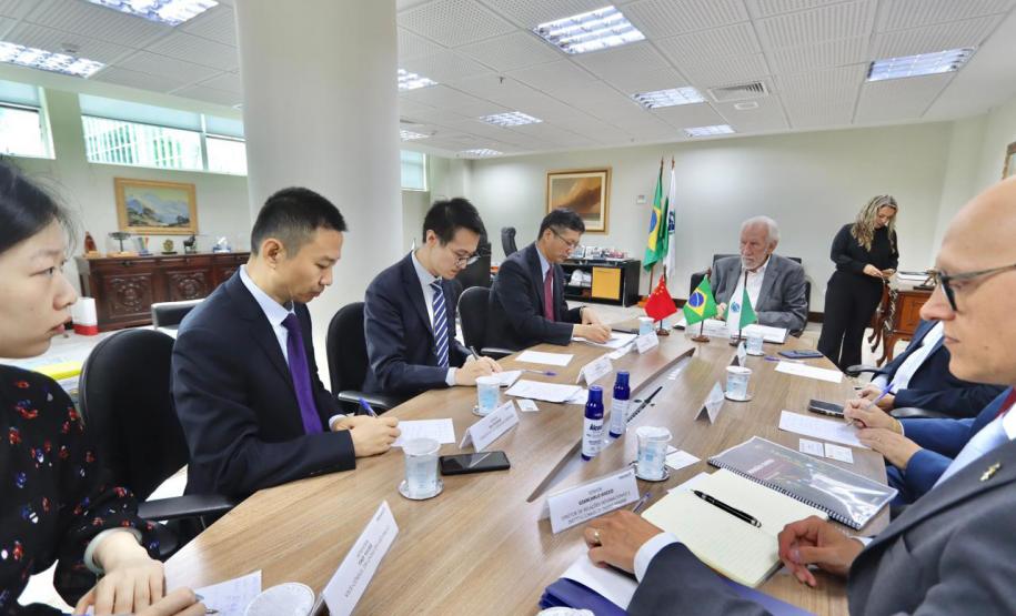 Comitiva de empresários chineses visita Paraná para prospectar novas parcerias