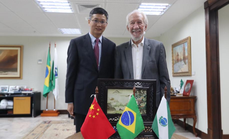 Comitiva de empresários chineses visita Paraná para prospectar novas parcerias
