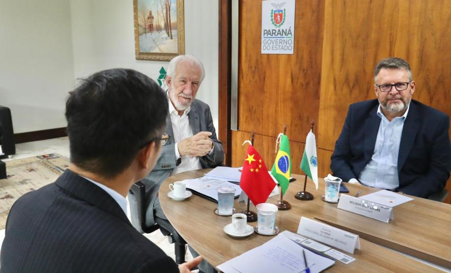 Comitiva de empresários chineses visita Paraná para prospectar novas parcerias