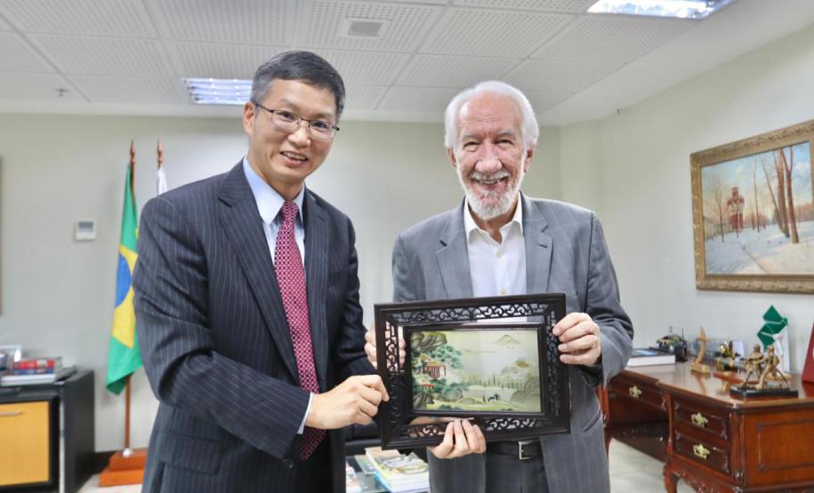 Comitiva de empresários chineses visita Paraná para prospectar novas parcerias