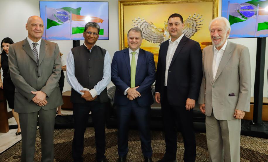 Paraná quer ampliar parceria com a Índia na área de tecnologia