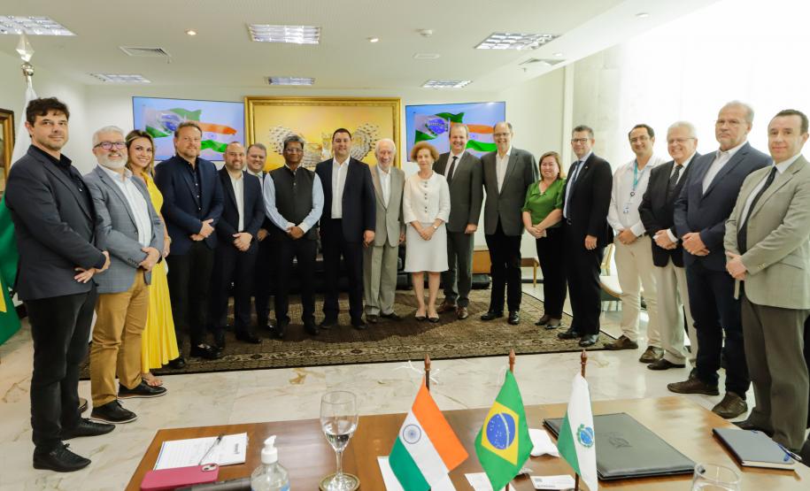 Paraná quer ampliar parceria com a Índia na área de tecnologia