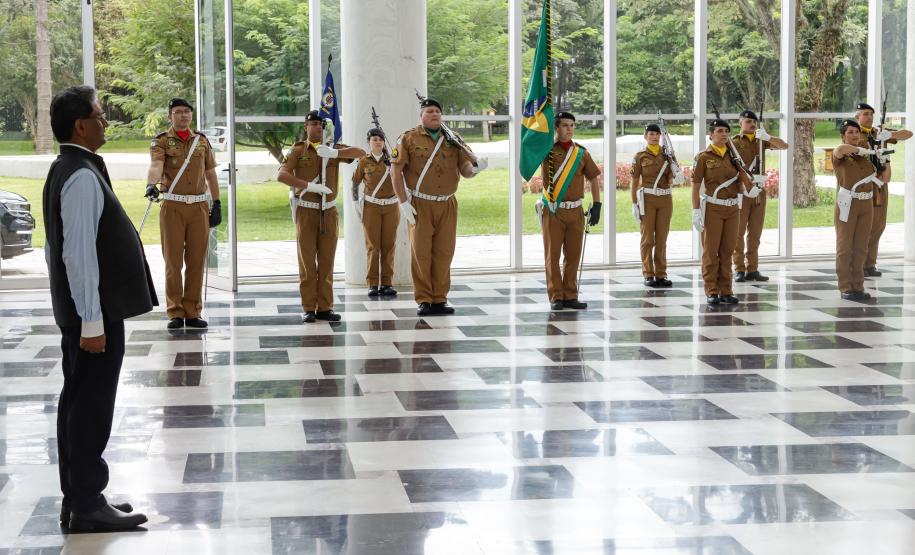 Paraná quer ampliar parceria com a Índia na área de tecnologia