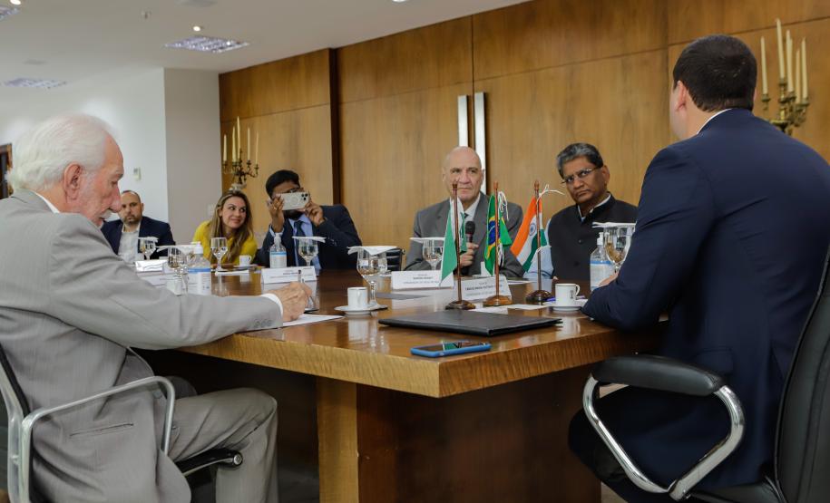 Paraná quer ampliar parceria com a Índia na área de tecnologia