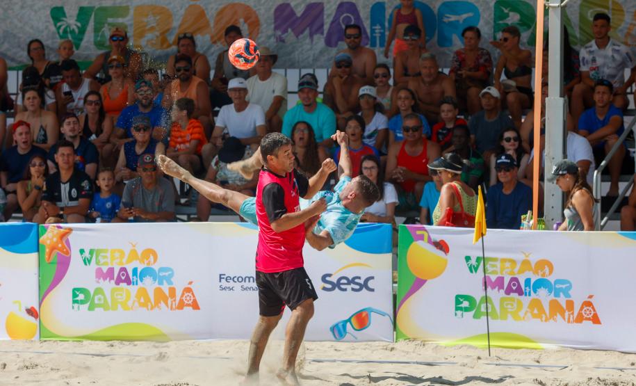 Futebol das Estrelas com ídolos paranaenses marca início do calendário esportivo no Litoral