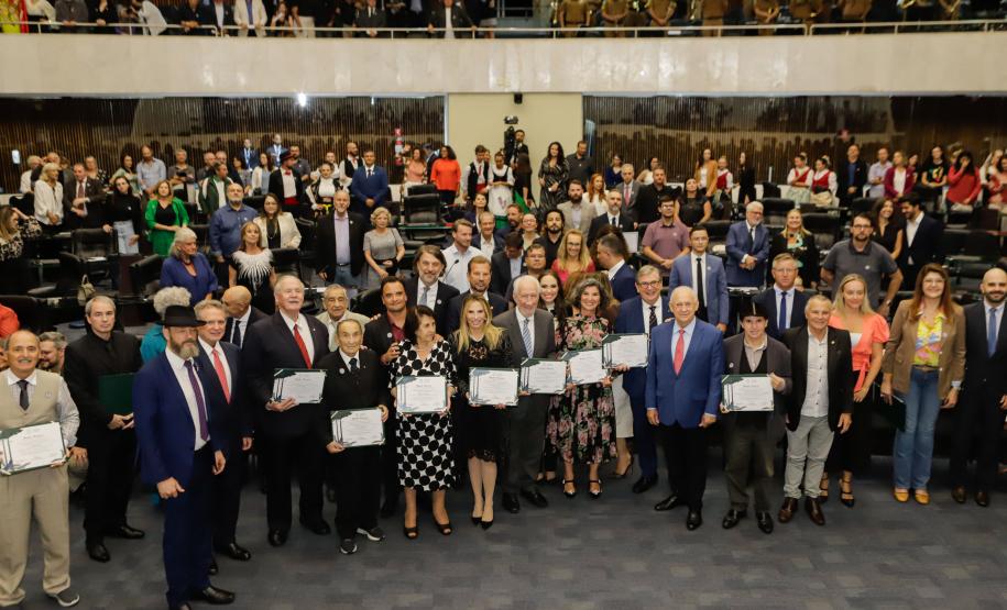 Piana é homenageado na celebração dos 150 anos da imigração italiana no Brasil