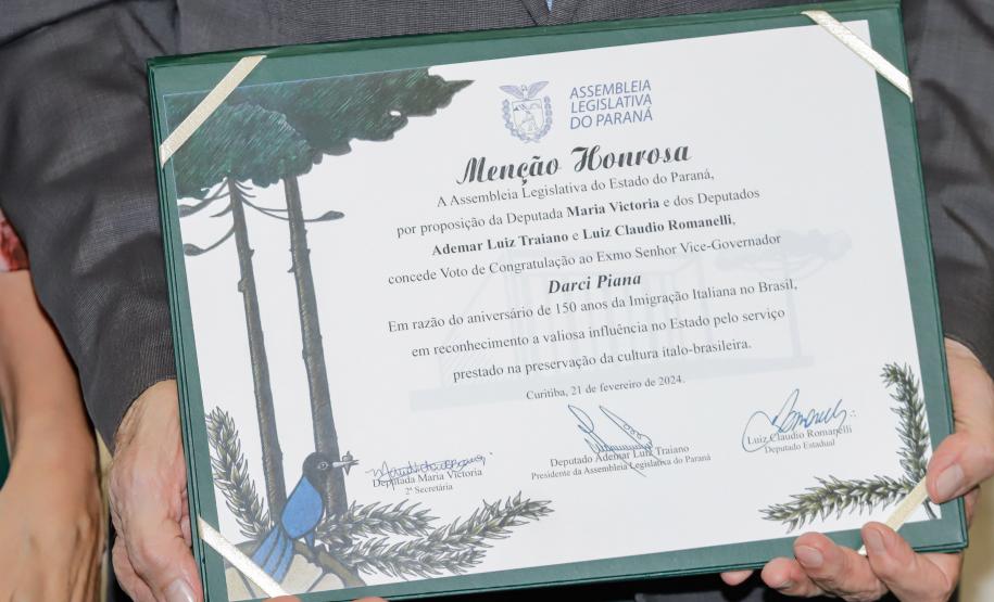 Piana é homenageado na celebração dos 150 anos da imigração italiana no Brasil