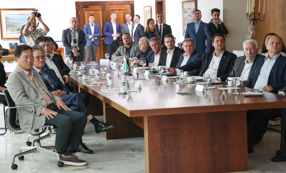 Paraná firma acordo com a LG para receber nova fábrica no Brasil