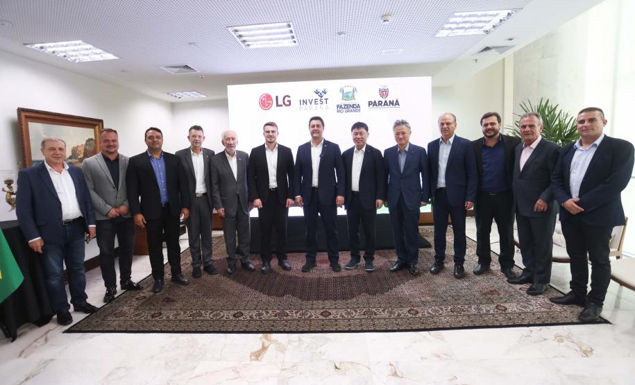 Paraná firma acordo com a LG para receber nova fábrica no Brasil