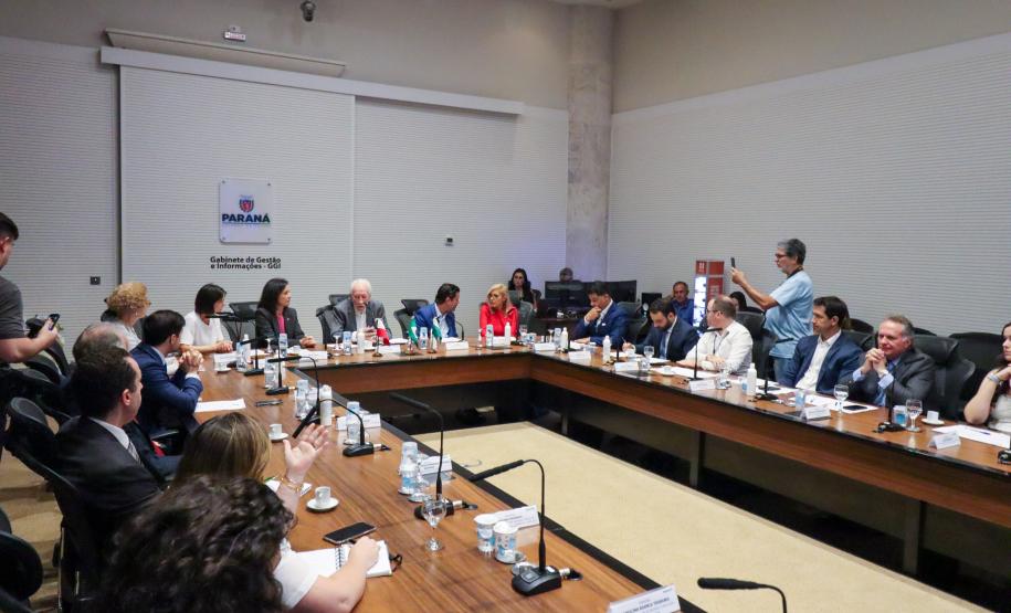 Paraná apresenta à embaixadora da Polônia projetos com potencial para cooperação