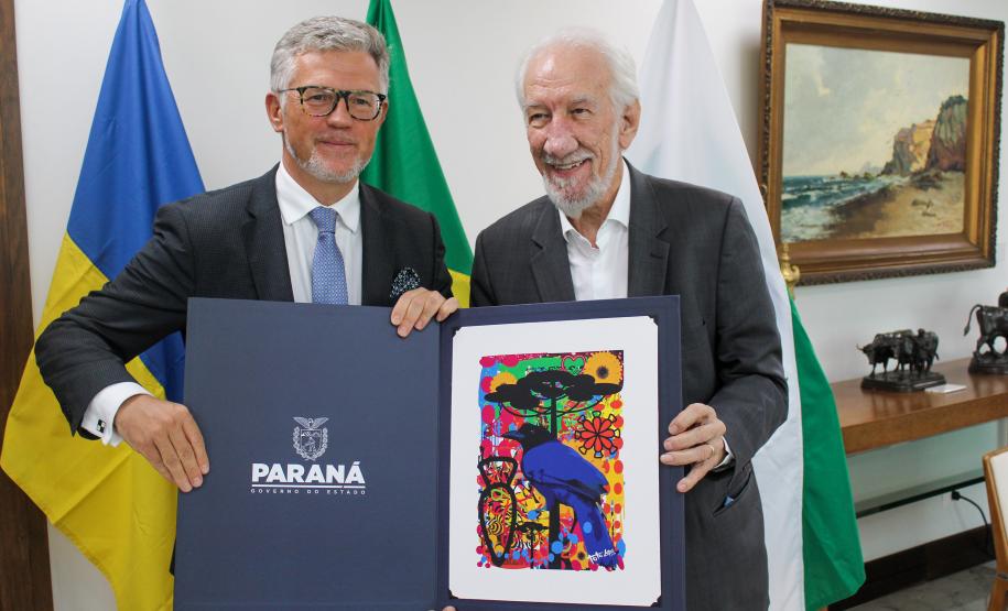 Piana recebe visita do novo embaixador da Ucrânia no Brasil e de cônsul da Coreia do Sul