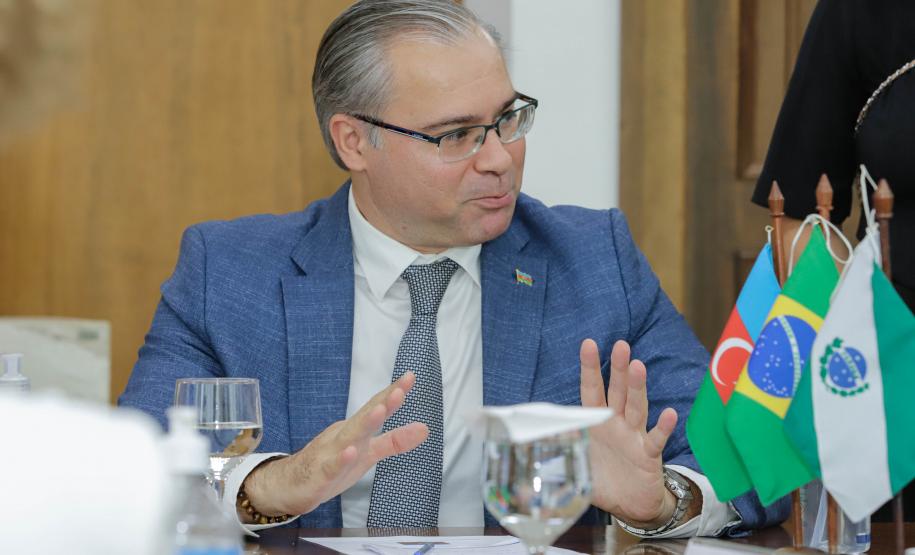 Governador recebe embaixador do Azerbaijão e destaca potenciais produtivos do Paraná