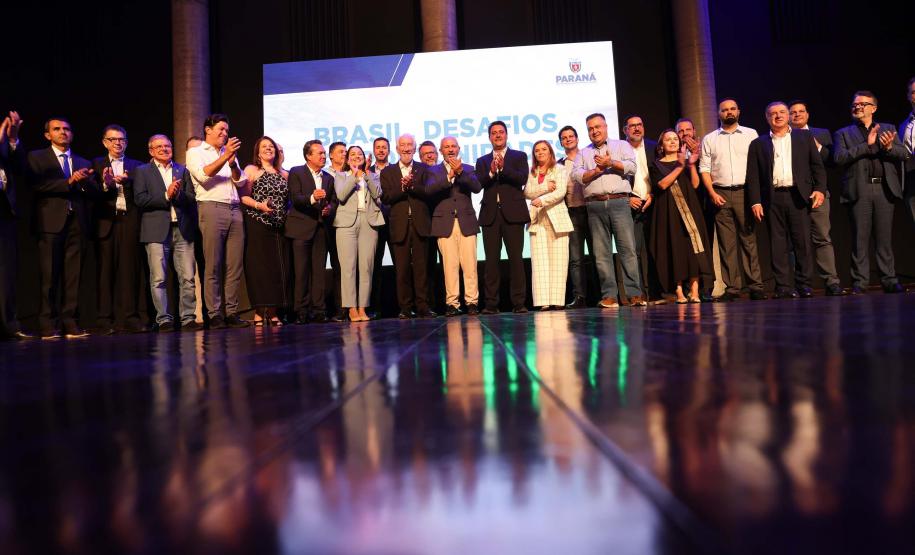 Com palestra de Paulo Hartung, Governo do Paraná retoma ciclo de encontros com especialistas