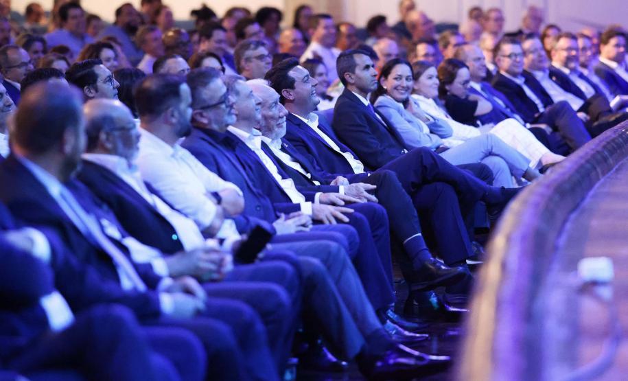 Com palestra de Paulo Hartung, Governo do Paraná retoma ciclo de encontros com especialistas